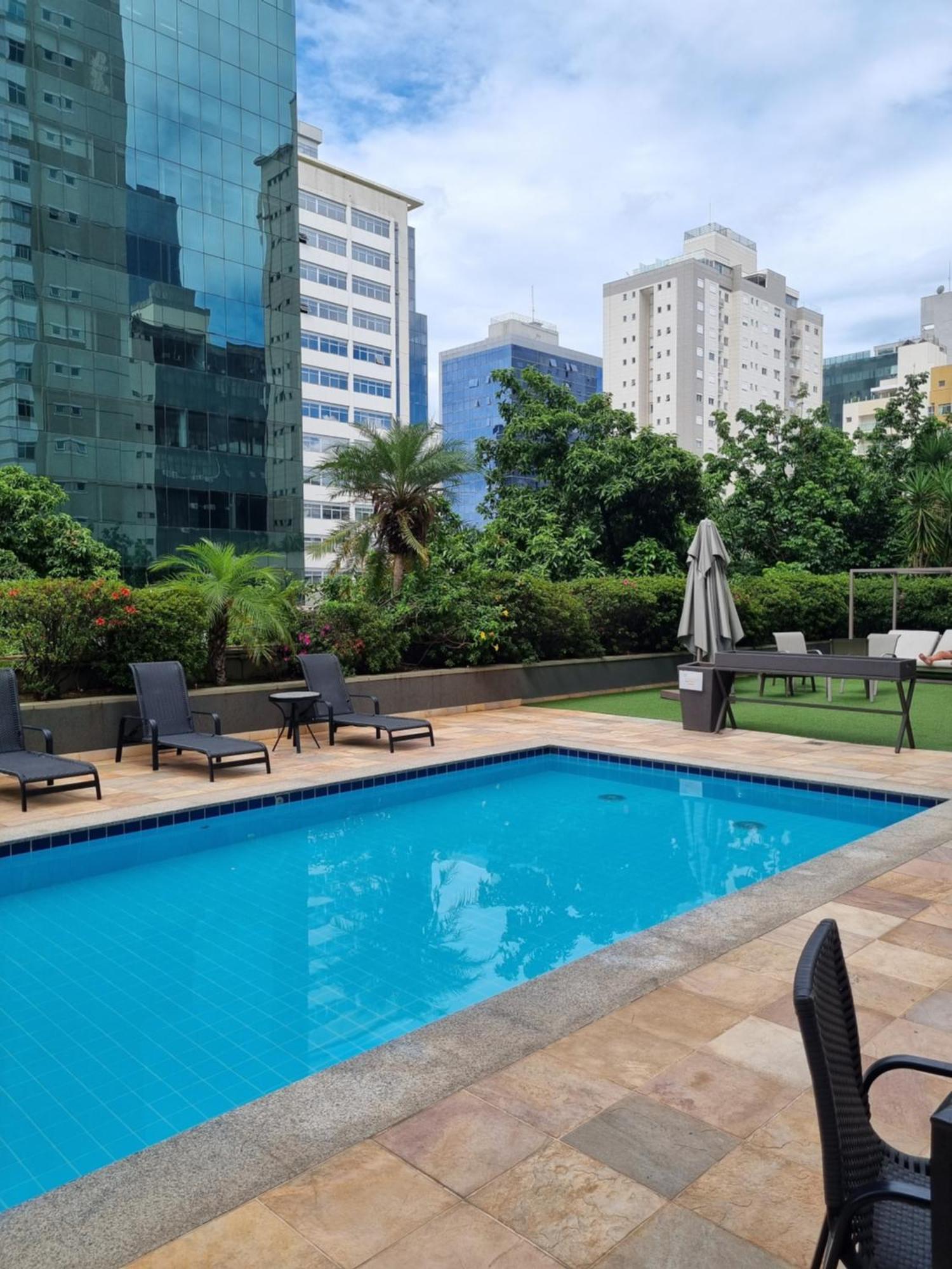 Max Savassi Prime Aparthotel เบโลโอรีซอนชี ภายนอก รูปภาพ