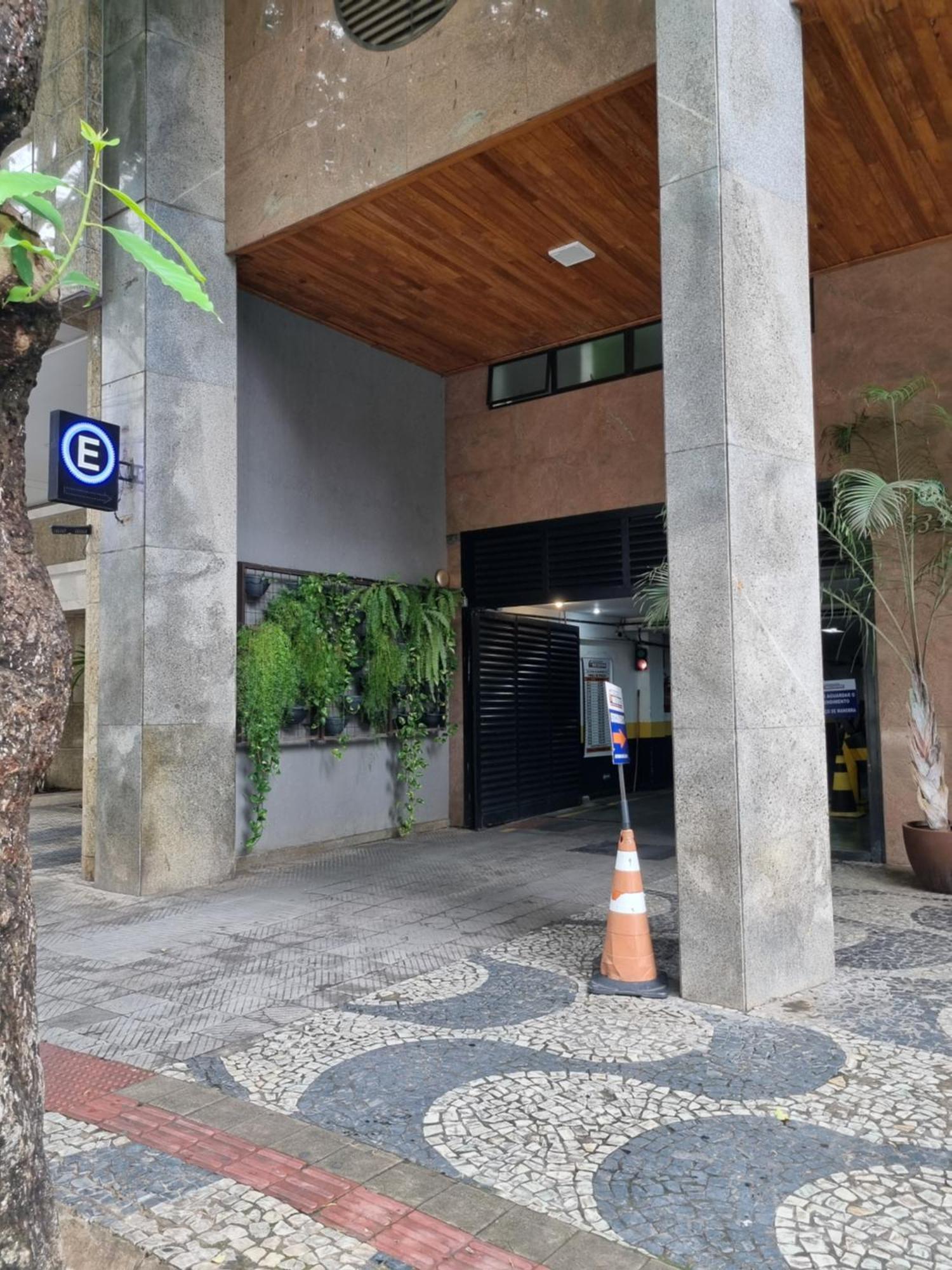 Max Savassi Prime Aparthotel เบโลโอรีซอนชี ภายนอก รูปภาพ