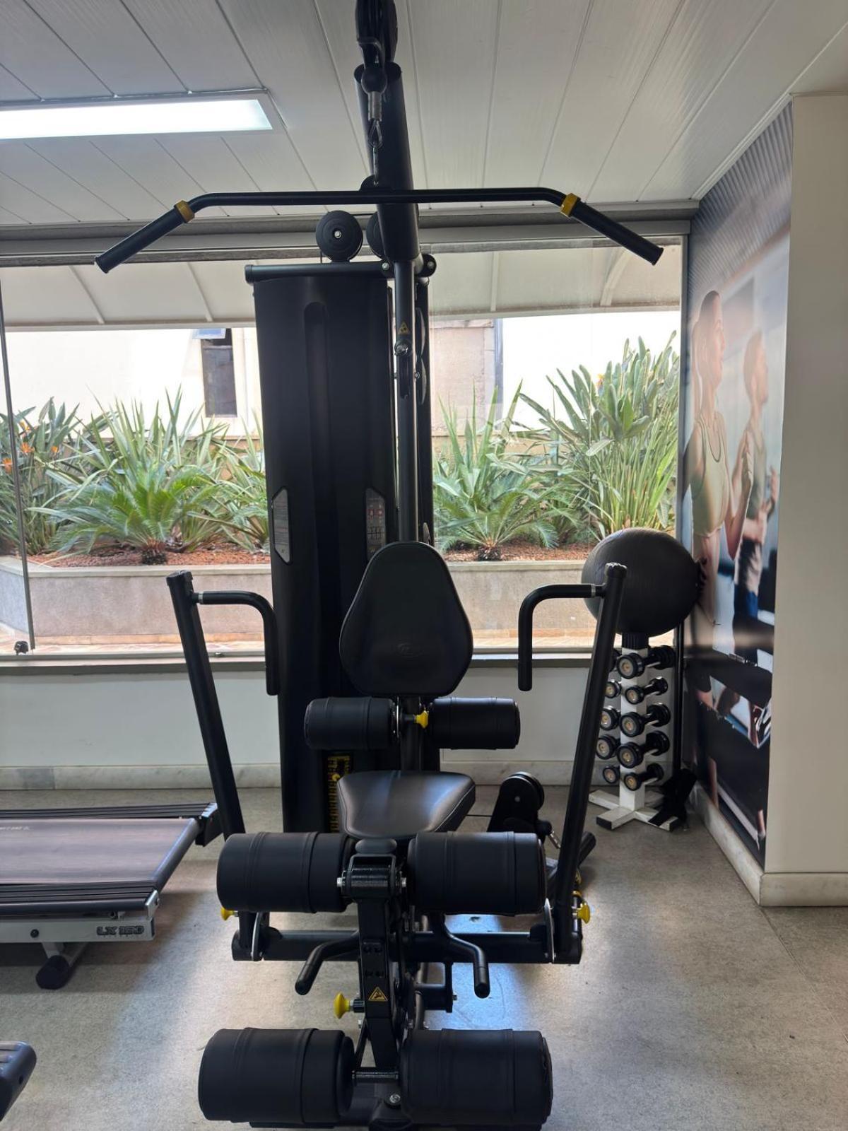 Max Savassi Prime Aparthotel เบโลโอรีซอนชี ภายนอก รูปภาพ