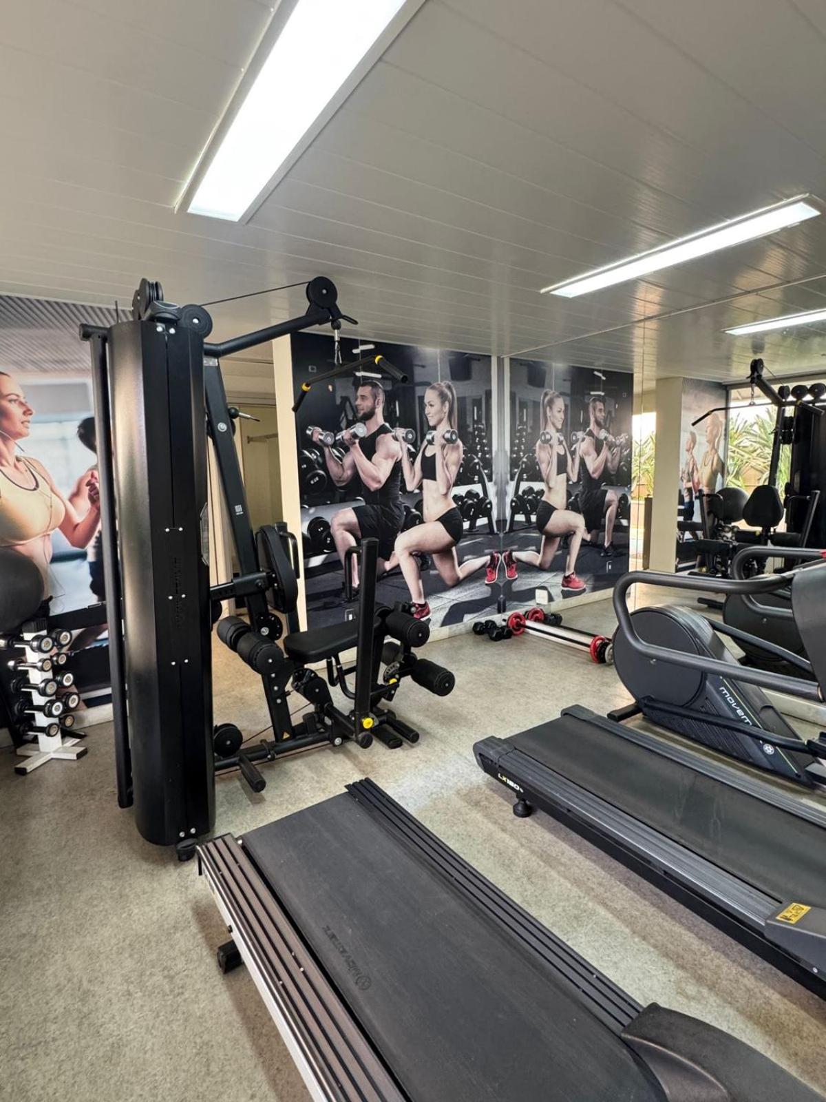 Max Savassi Prime Aparthotel เบโลโอรีซอนชี ภายนอก รูปภาพ